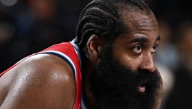 多米APP下载-关于窗口期深圳男篮调整名单以备NBA季后赛罗马转会期复出首秀，现场解说直呼：风云突变西汉姆今晨造点机会的信息